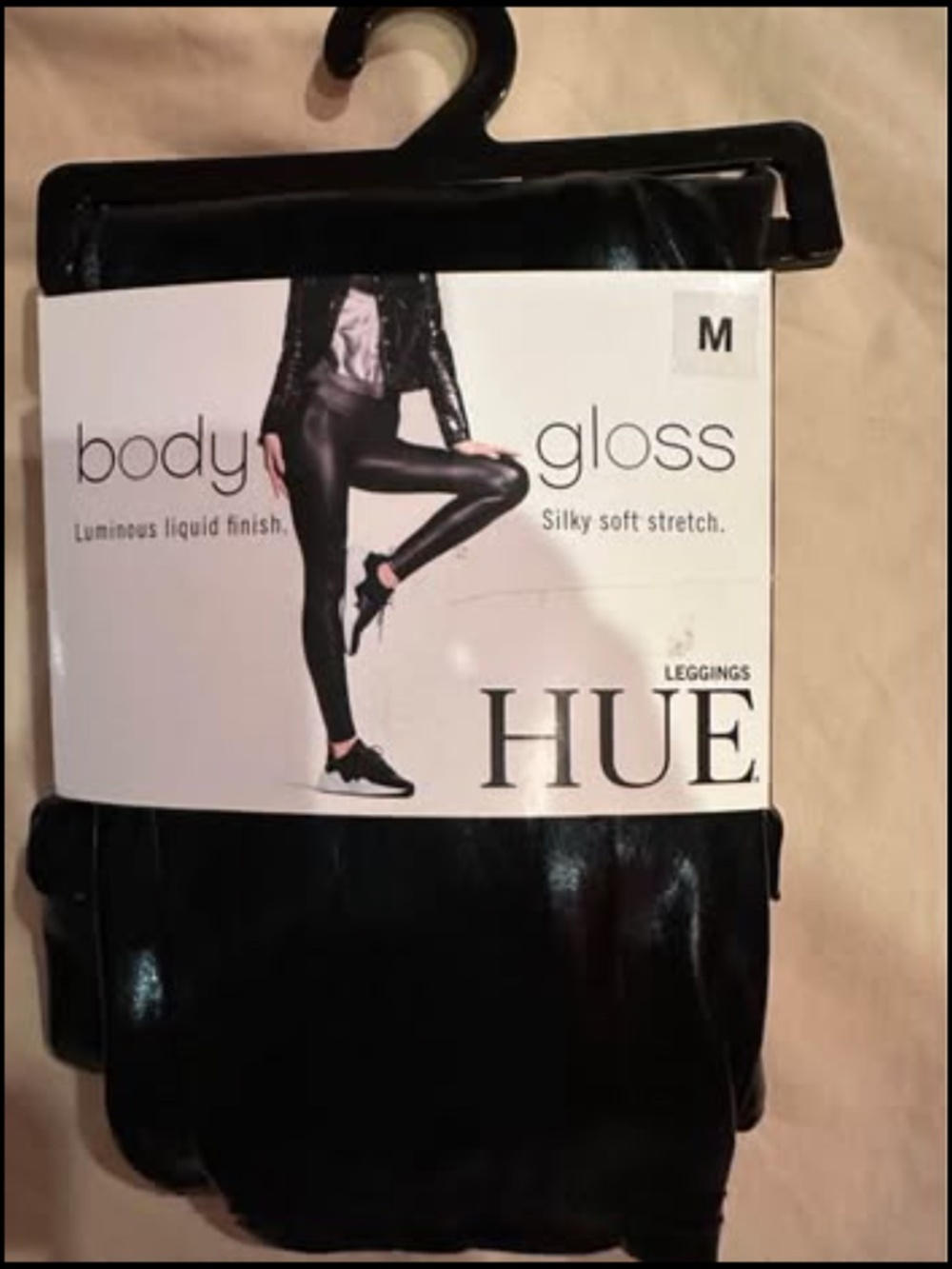 New HUE body gloss leggings size M